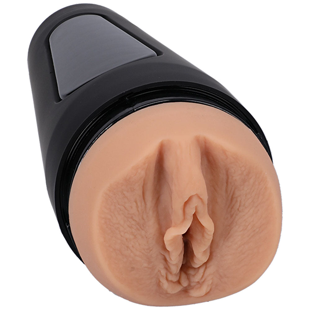 Main Squeeze Chantal Danielle Flesh Vagina Stroker