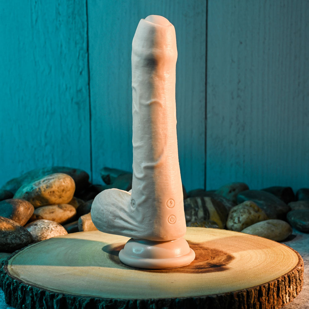 Evolved Peek A Boo Vibrating Dildo Light Flesh 20.3 Cm Usb Rechargeable Vibrating Uncut Dong
