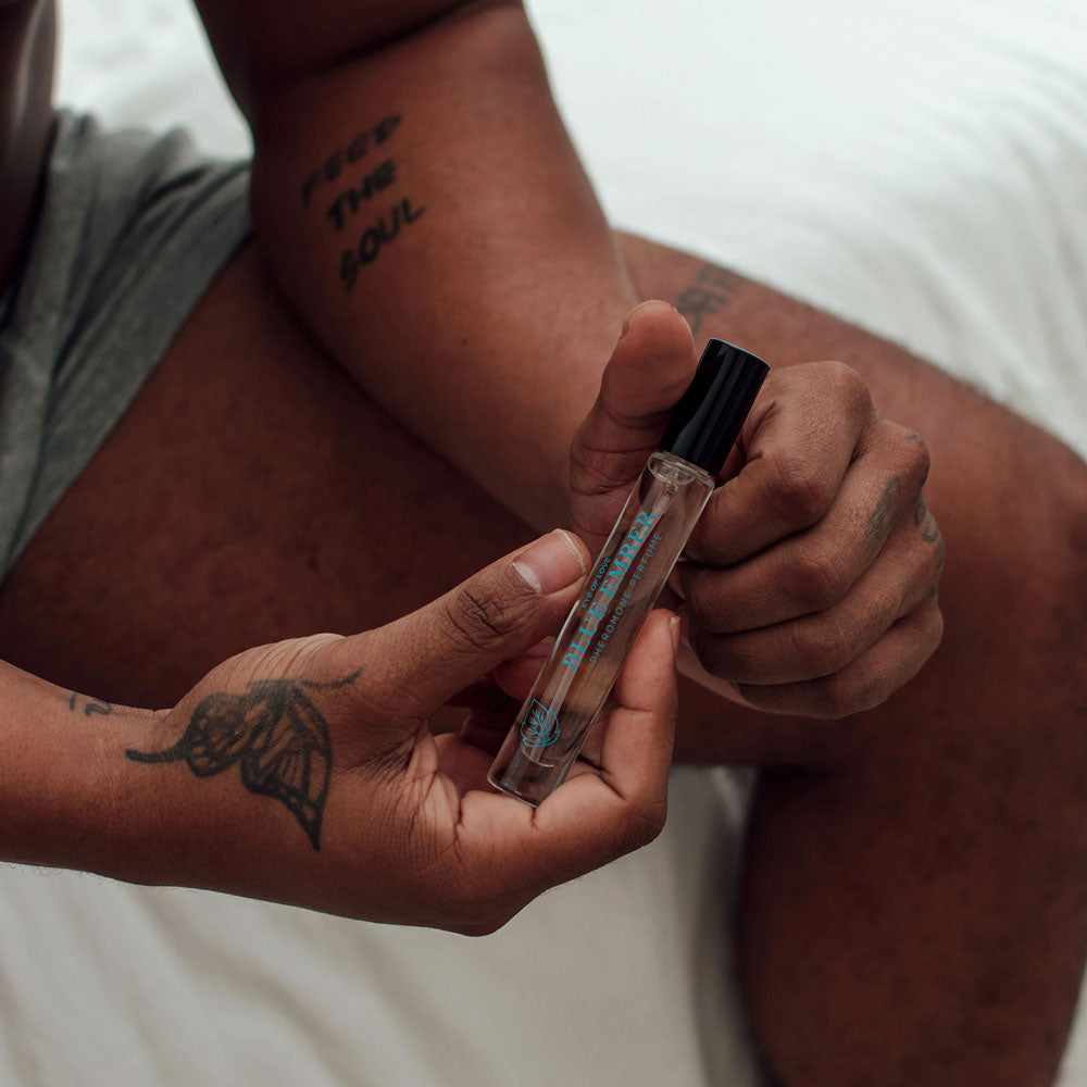 Eye Of Love Love In Bloom Blue Ember Pheromone Cologne 10ml Citrus & Cedar Scented Pheromone Cologne For Men To Attract Women 10 Ml Spray