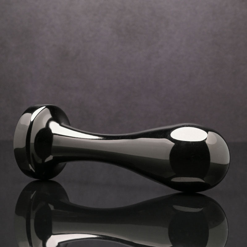 Gender X Black Pearl Gunmetal 12.4 Cm Metal Butt Plug With Black Gem Base
