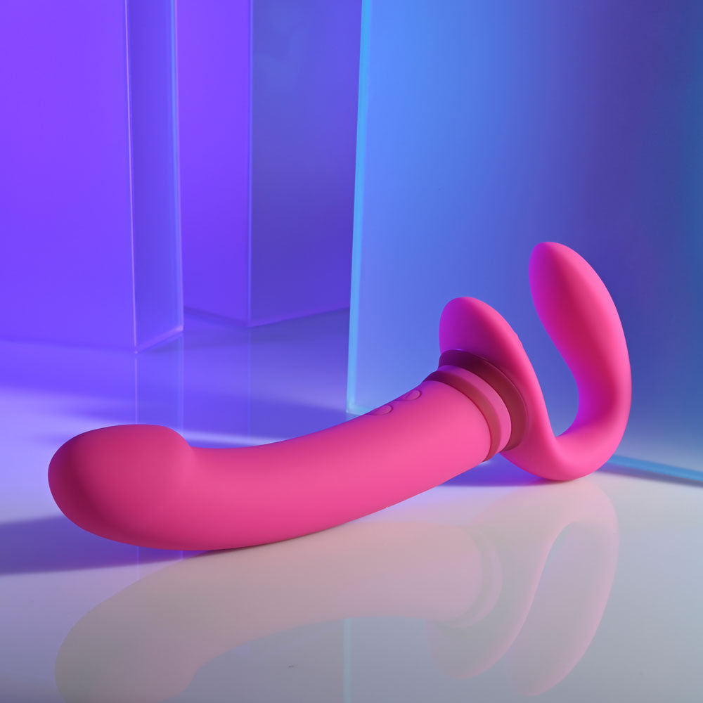 Gender X Sharing Is Caring Pink 21.9 Cm Usb Rechargeable Strapless Strap On