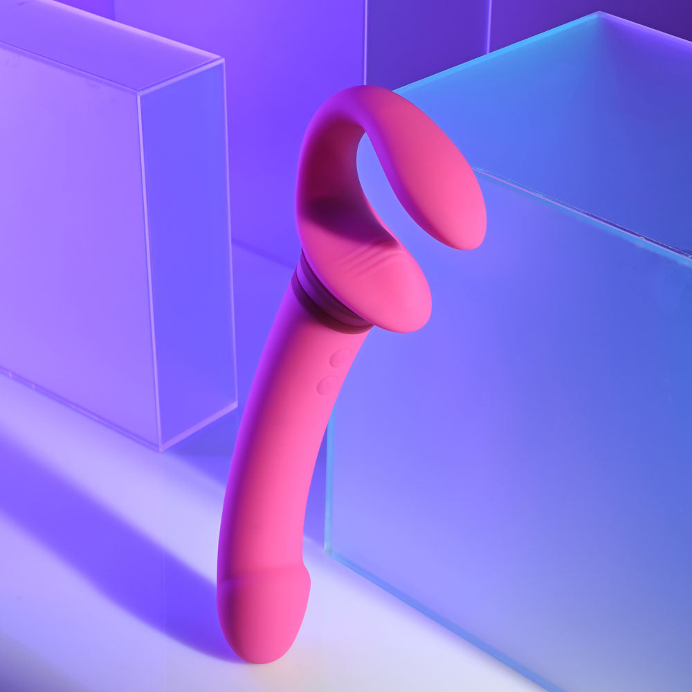 Gender X Sharing Is Caring Pink 21.9 Cm Usb Rechargeable Strapless Strap On