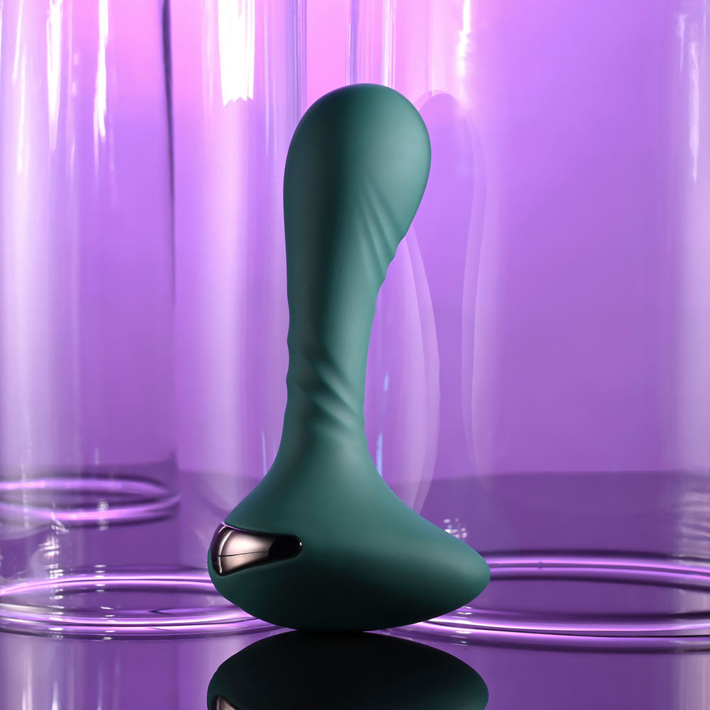 Gender X Goes Anywhere Green 12.4 Cm Usb Rechargeable Vibrator