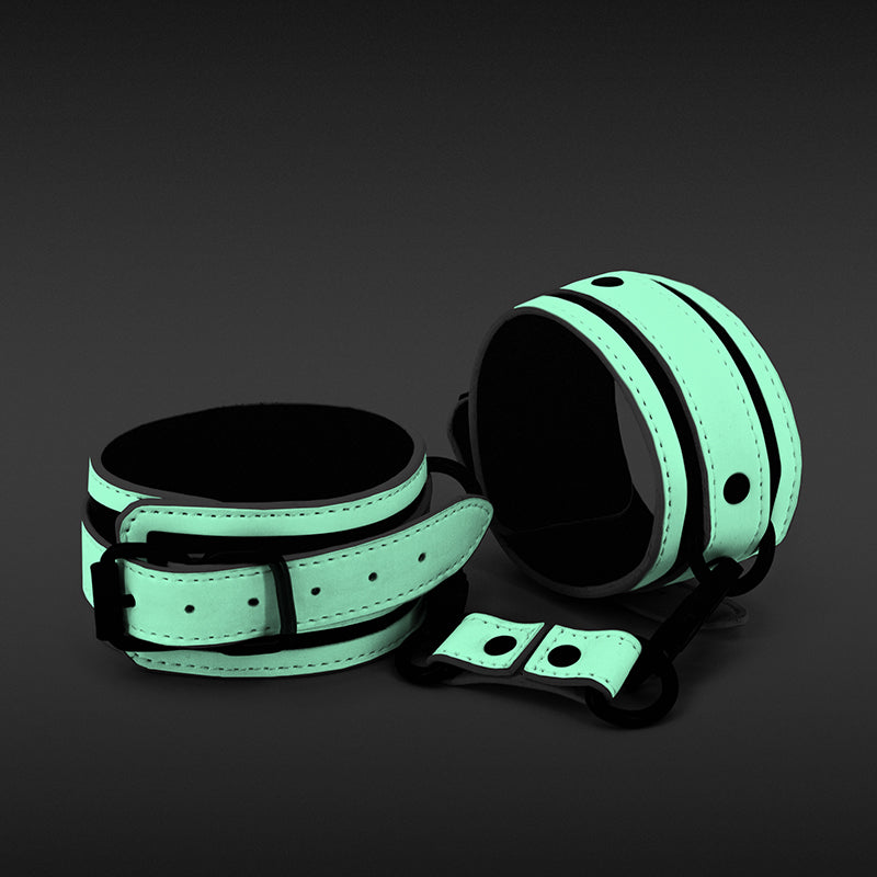 Glo Bondage Ankle Cuff Glow In Dark Restraint