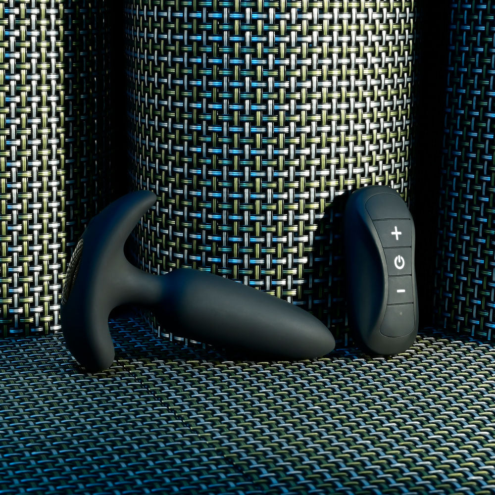 Selopa Black Beauty Black 11.3 Cm Usb Rechargeable Vibrating Butt Plug With Wireless Remote