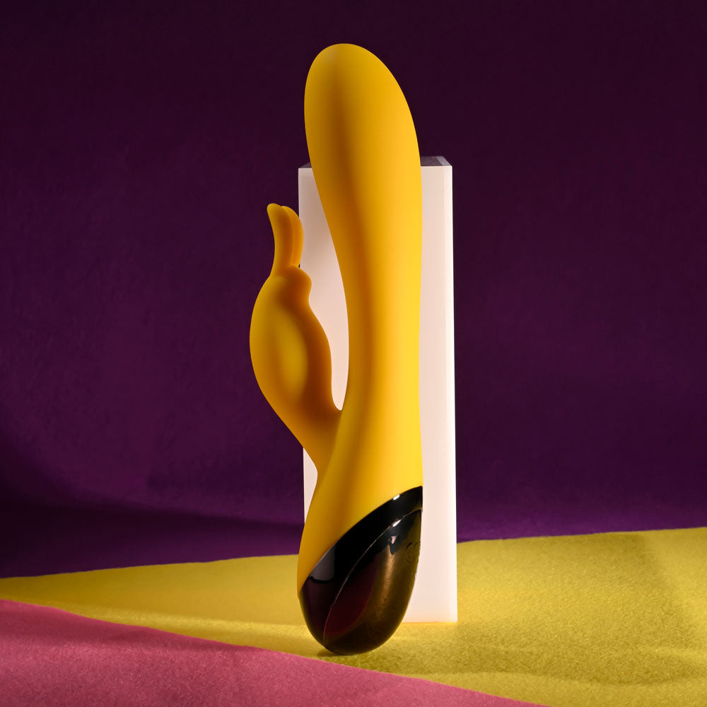 Selopa Buzzz Bunny Yellow 19.7 Cm Usb Rechargeable Rabbit Vibrator