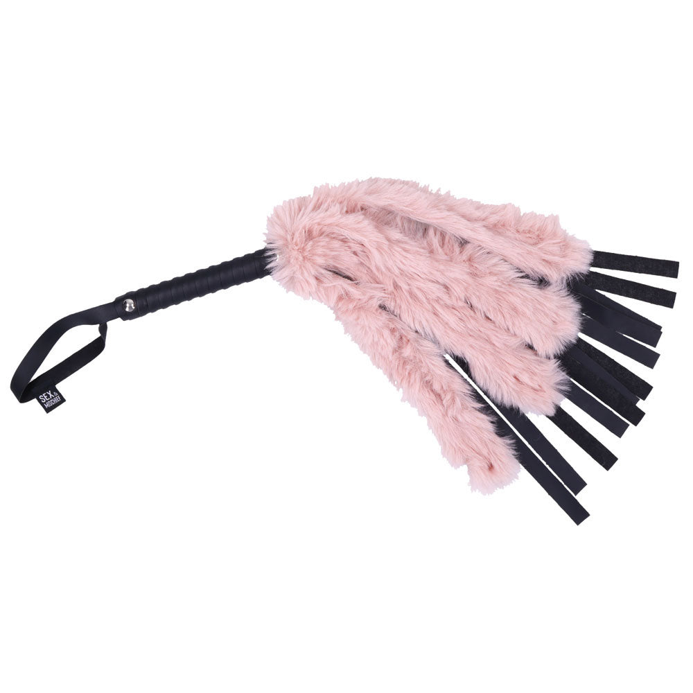 Sex & Mischief Brat Faux Fur Flogger Black 50 Cm Whip With Pink Faux Feather