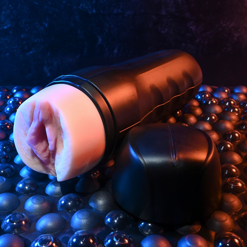 Zero Tolerance Grip It Light Flesh Vagina Stroker
