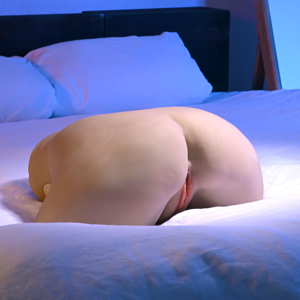 Zero Tolerance Come Play With Me Light Flesh Lifesize Usb Rechargeable Thrusting Torso Masturbator