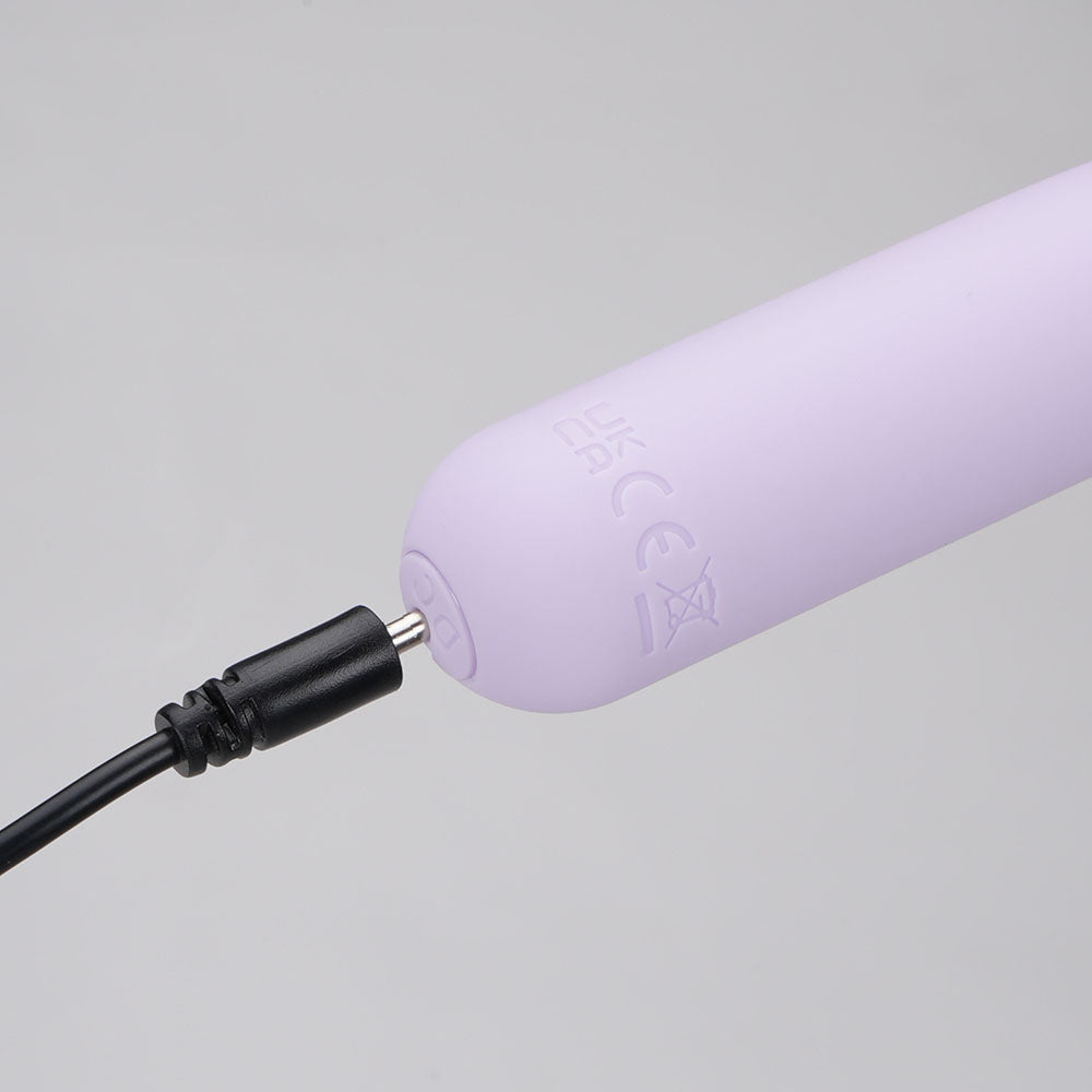 Maia Tawni Lavender Lavender 9 Cm Usb Rechargeable Bullet With Flickering Tip