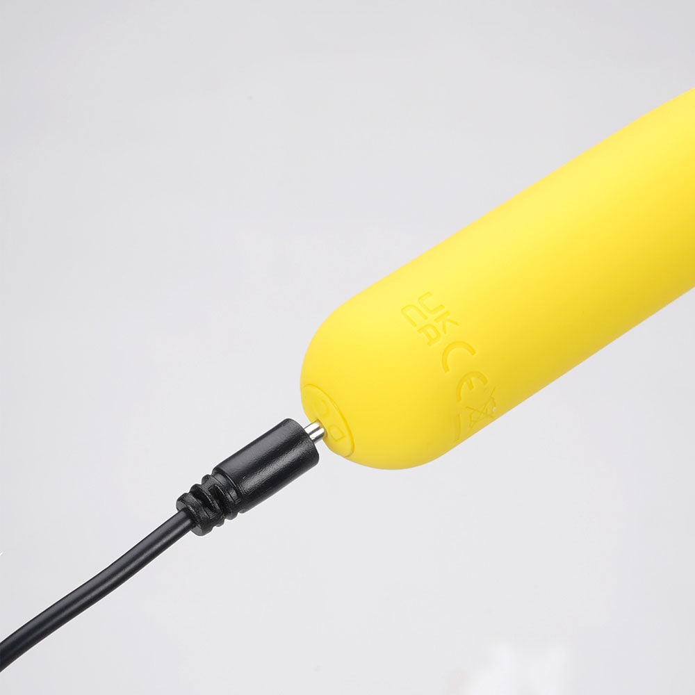 Maia Tawni Yellow Yellow 9 Cm Usb Rechargeable Bullet With Flickering Tip