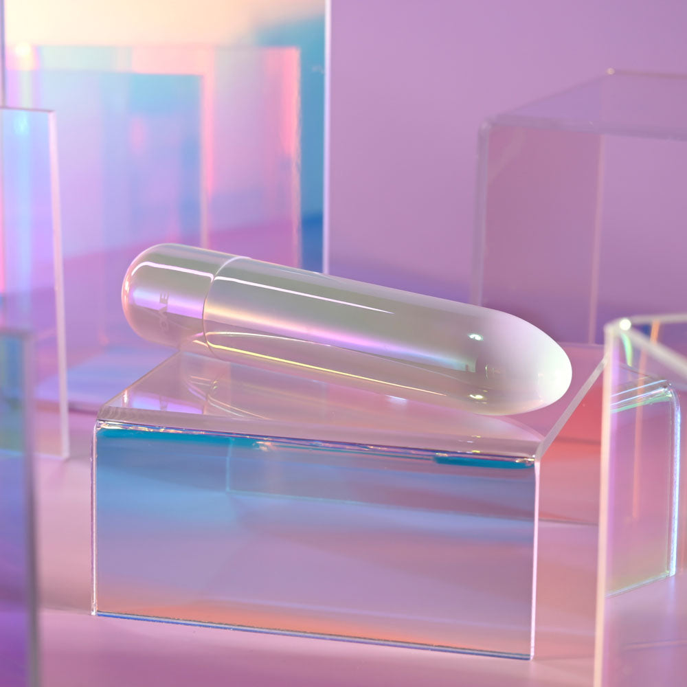 Evolved Easy Does It Pearlescent White 10 Cm Usb Rechargeable Bullet