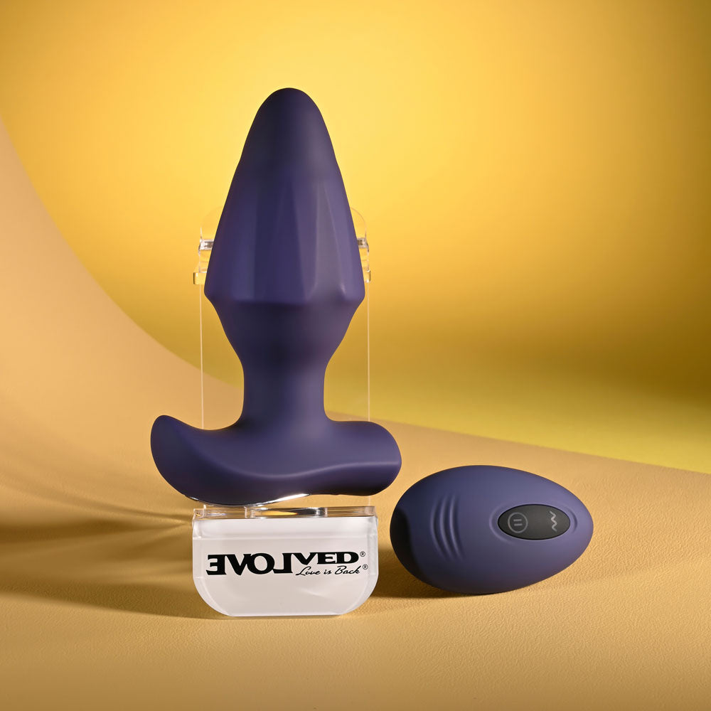 Evolved Starburst Purple 10.1 Cm Usb Rechargeable Vibrating Butt Plug With Wireless Remote