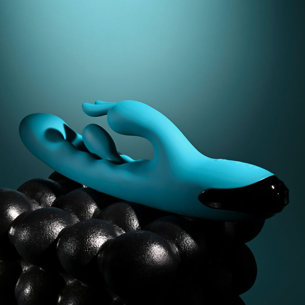Evolved Bunny Tapper Blue 20 Cm Usb Rechargeable Rabbit Vibrator With Flicking Shaft