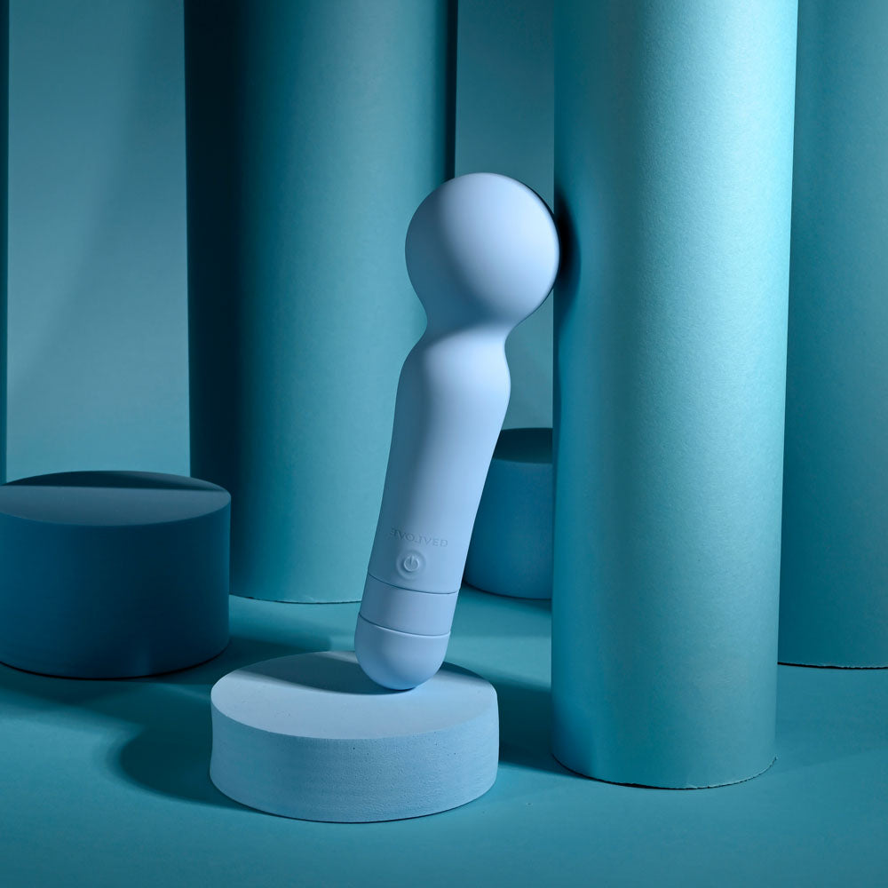 Evolved Iris Blue 18.3 Cm Usb Rechargeable Massage Wand