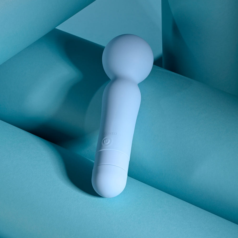 Evolved Iris Blue 18.3 Cm Usb Rechargeable Massage Wand