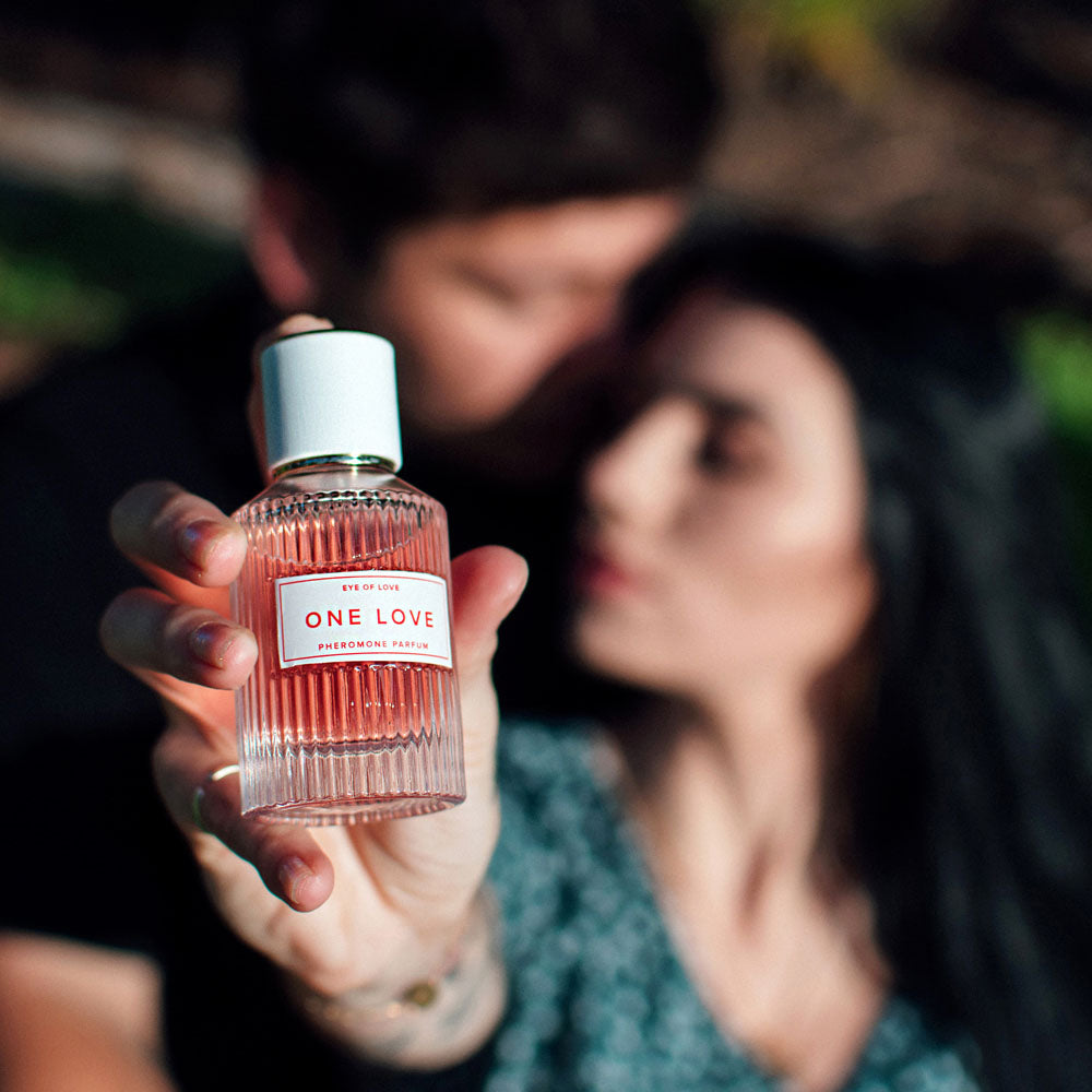 Eye Of Love One Love Pheromone Perfume 50 Ml Rose Scented Pheromone Perfume For Women To Attract Men 50 Ml Spray