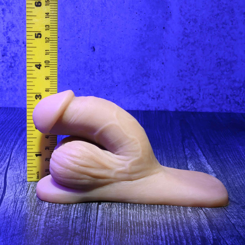 Gender X 4'' Packer Medium Tan 10 Cm Packer