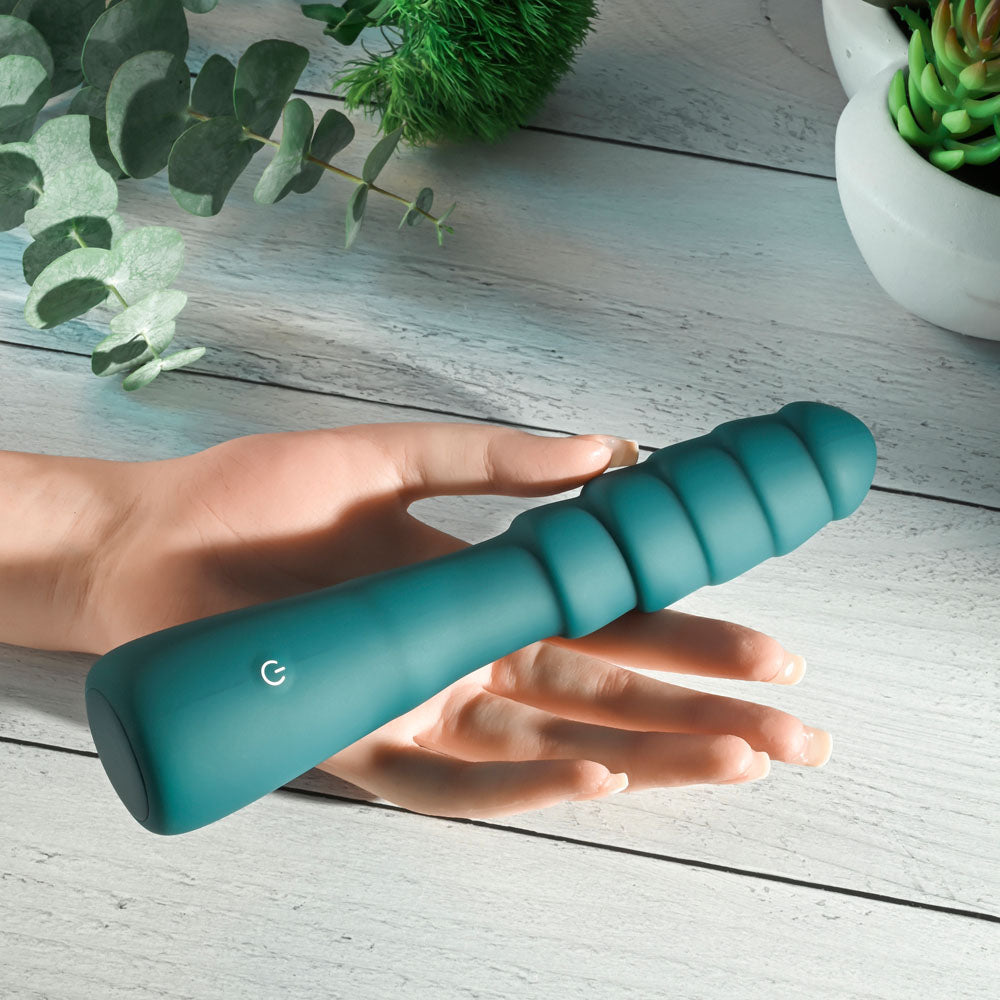 Gender X Scorpion Green 21.2 Cm Usb Rechargeable Vibrator