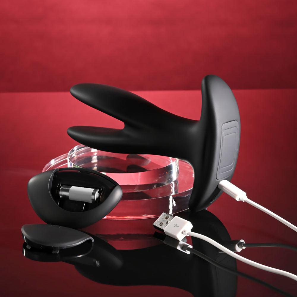 Gender X Spread The Love Black Usb Rechargeable Stretching Anal Plug With Wireless Remote