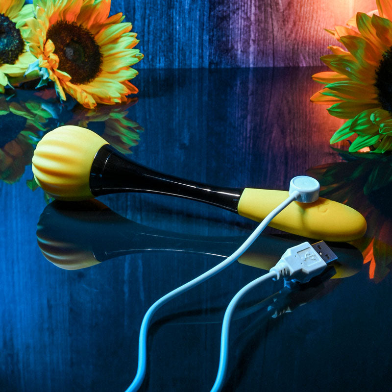 Gender X Sunflower Yellow 20 Cm Usb Rechargeable Massage Wand
