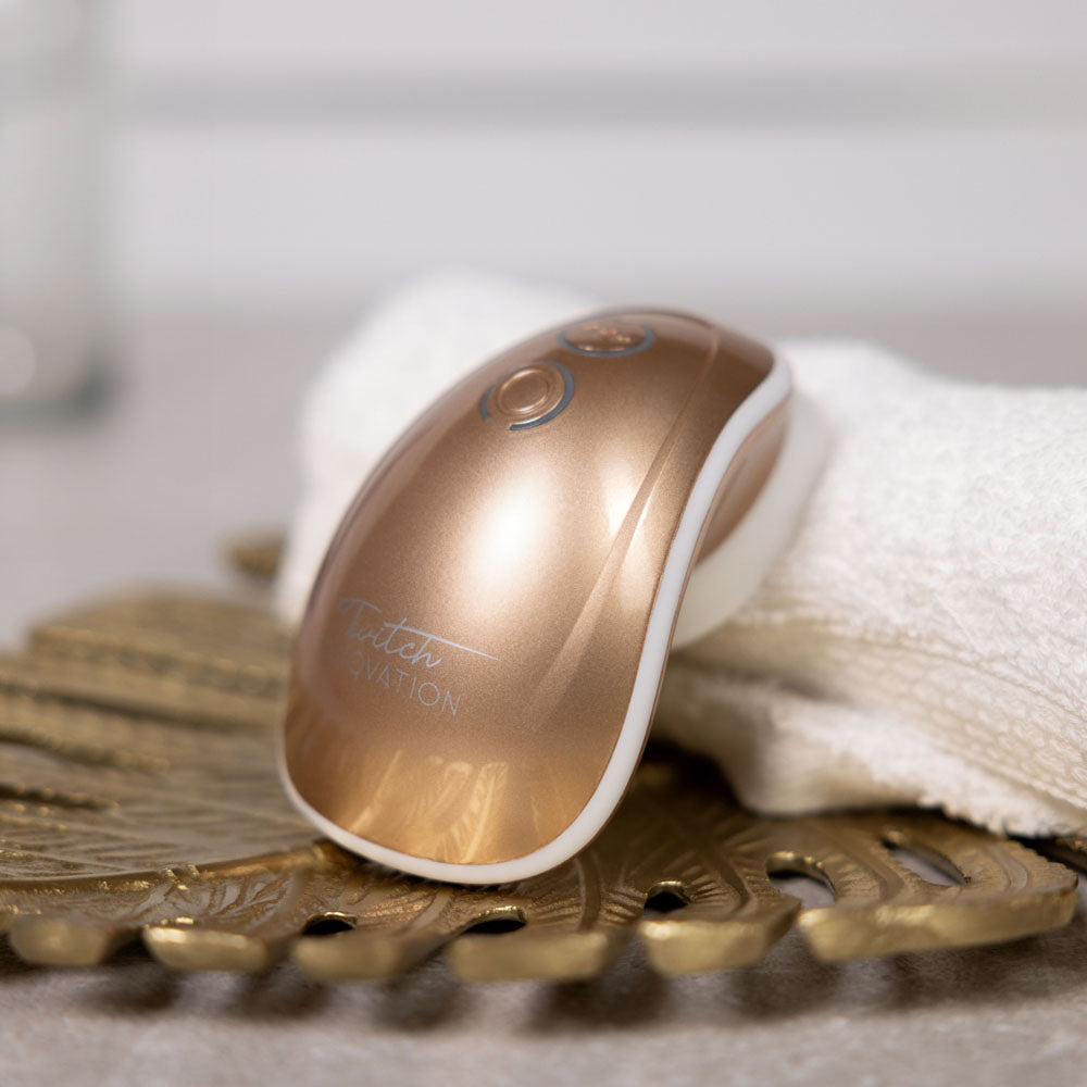 Twitch 1 Gold Gold Usb Rechargeable Suction Vibrator