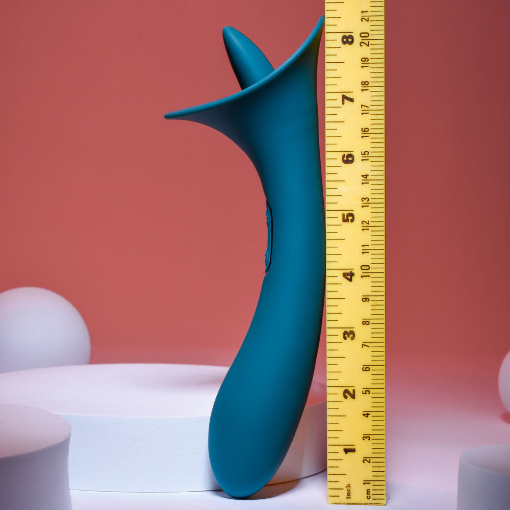 Playboy Pleasure True Indulgence Teal 21.3 Cm Usb Rechargeable Vibrator With Flicking Tip