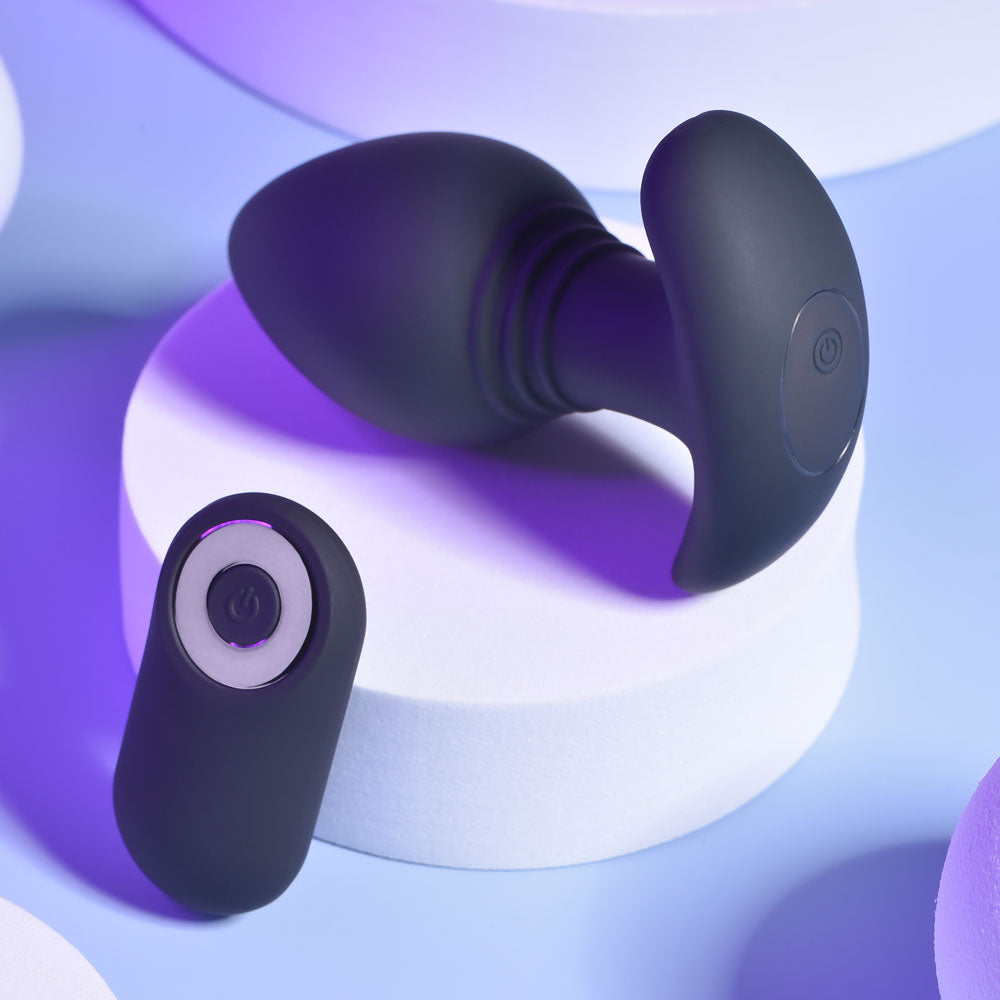 Playboy Pleasure Plug & Play Black 10.3 Cm Usb Rechargeable Vibrating Butt Plug With Wireless Remote