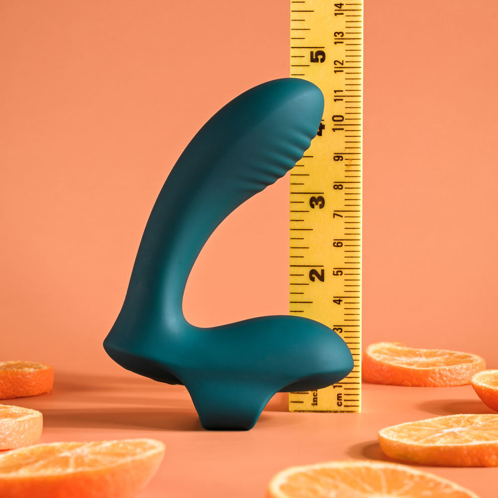 Playboy Pleasure Wrapped Around Your Finger Green Usb Rechargeable Finger Stimulator