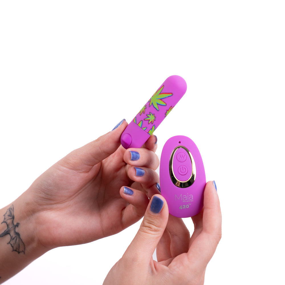Maia Jessi 420 Remote Purple 7.6 Cm Usb Rechargeable Bullet With Wireless Remote