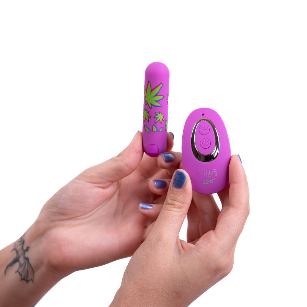 Maia Jessi 420 Remote Purple 7.6 Cm Usb Rechargeable Bullet With Wireless Remote