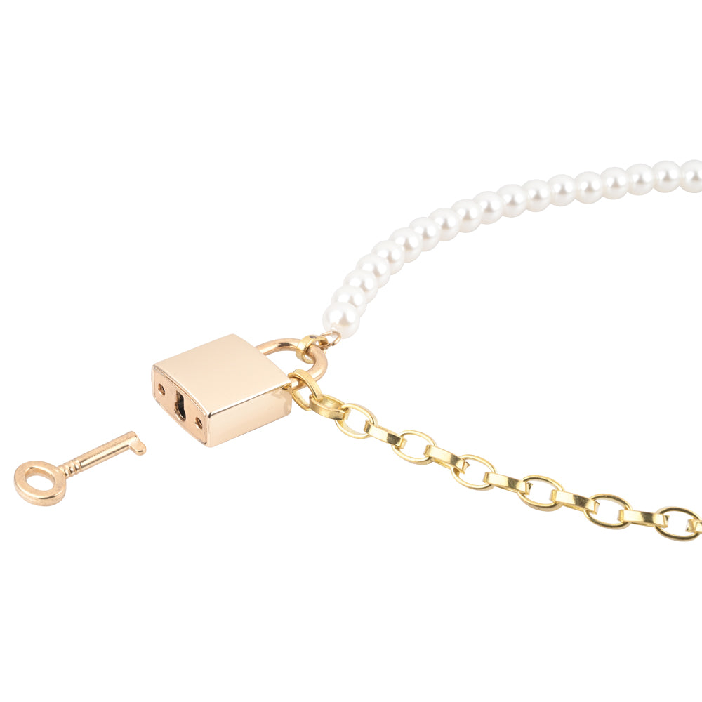 Sex & Mischief Pearl Day Collar Pearl/Gold Necklace