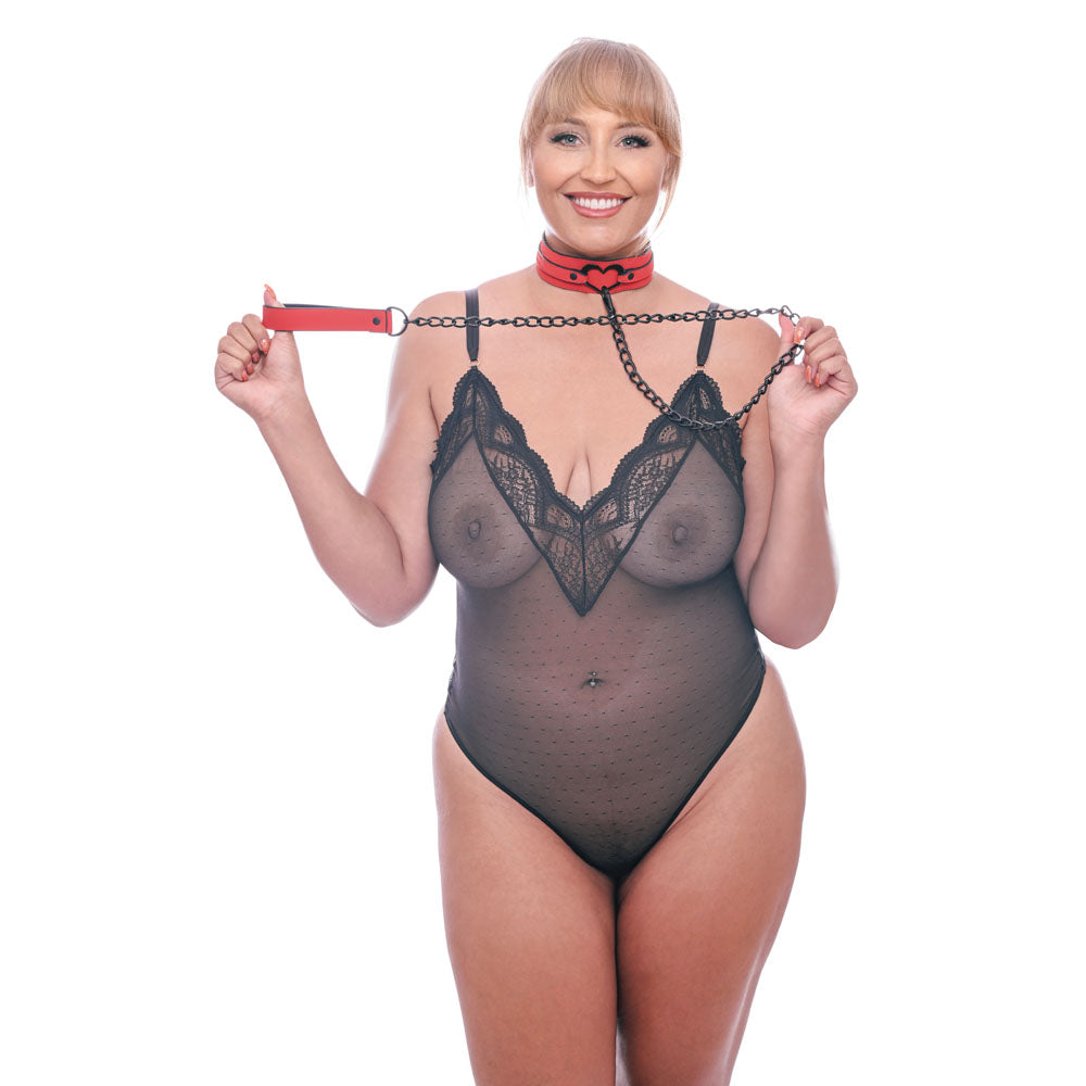 Sex & Mischief Amor Collar And Leash Red Restraint