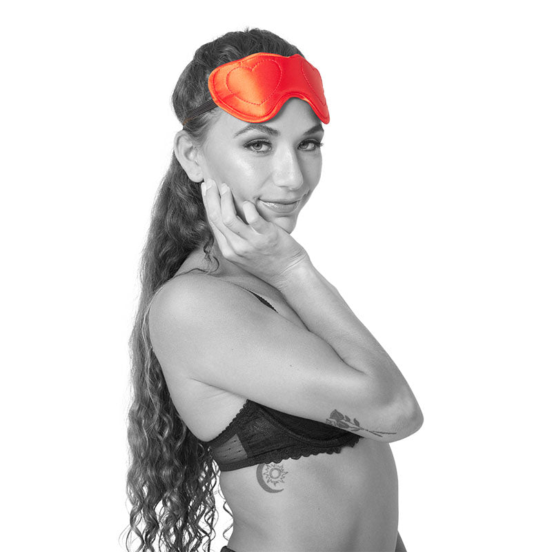 Sex & Mischief Amor Blindfold Red Padded Blindfold