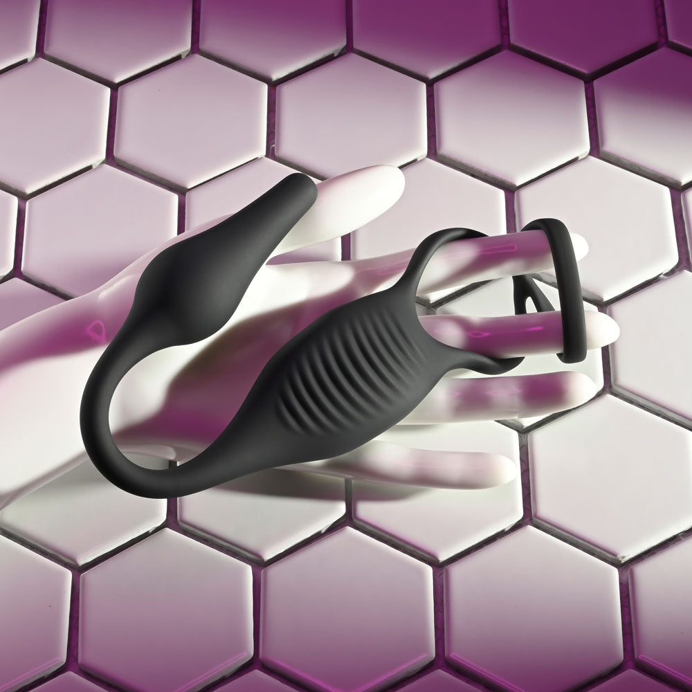 Zero Tolerance Plug & Tug Black Usb Rechargeable Vibrating Cock Ring With Anal Plug